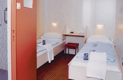 Standard Inboard Cabin - 2 Bunk Berths
